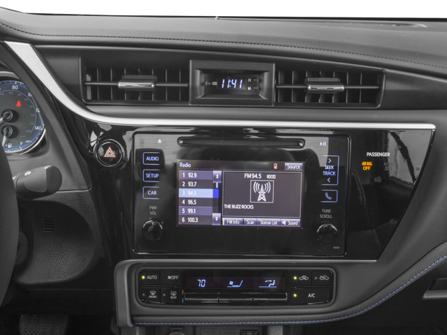 2018 Toyota Corolla SE CVT (Natl)