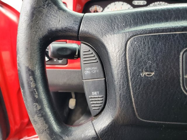 2001 Dodge Dakota Club Cab 131 WB Base