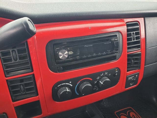 2001 Dodge Dakota Club Cab 131 WB Base