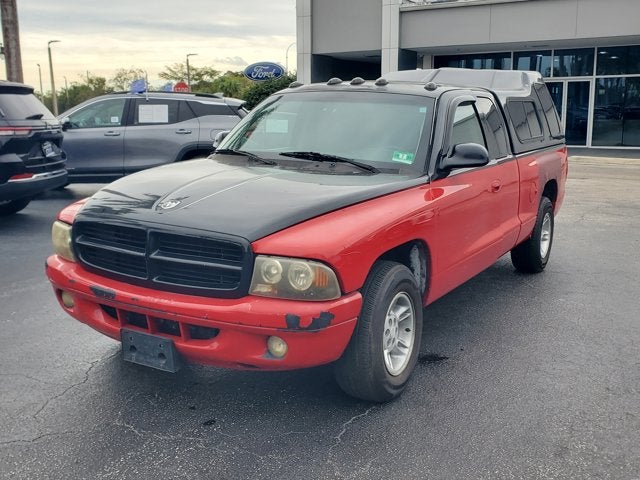 2001 Dodge Dakota Club Cab 131 WB Base