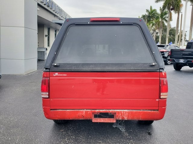 2001 Dodge Dakota Club Cab 131 WB Base