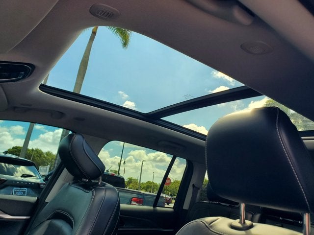 2022 Jeep Grand Cherokee Limited 4x2