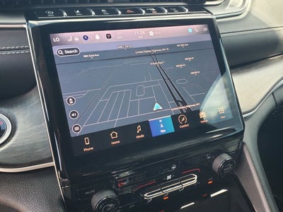 2022 Jeep Grand Cherokee Limited 4x2