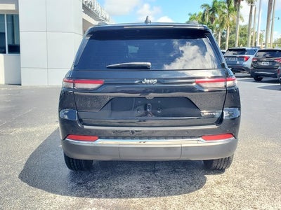 2022 Jeep Grand Cherokee Limited 4x2
