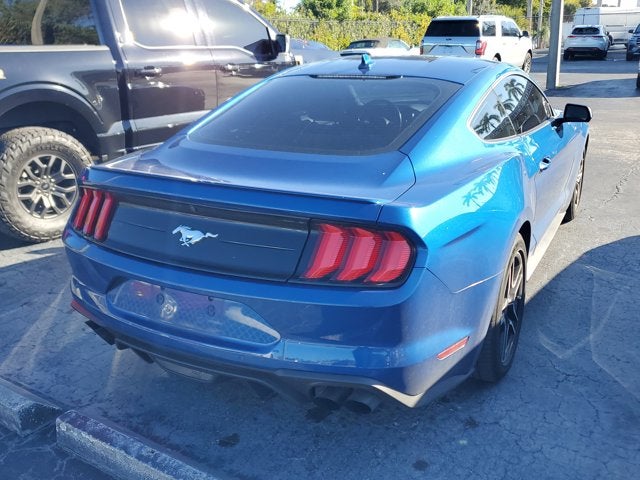 2023 Ford Mustang EcoBoost Premium Fastback
