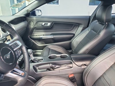 2022 Ford Mustang EcoBoost Premium Fastback