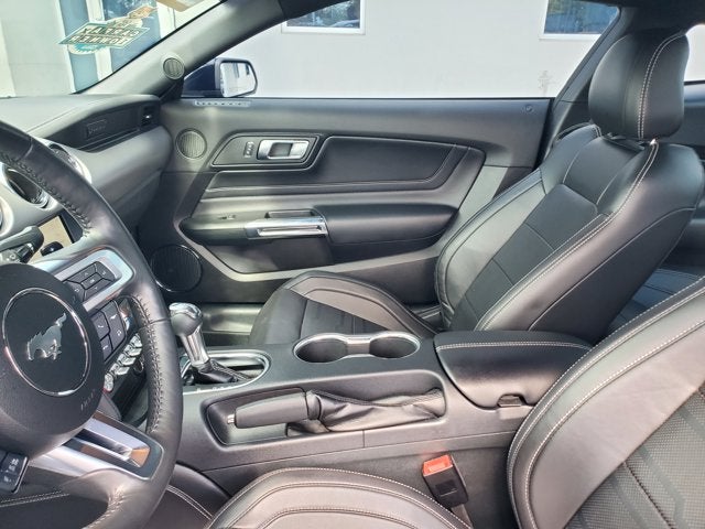 2022 Ford Mustang EcoBoost Premium Fastback