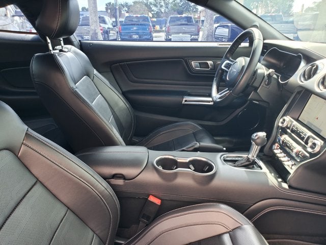 2022 Ford Mustang EcoBoost Premium Fastback