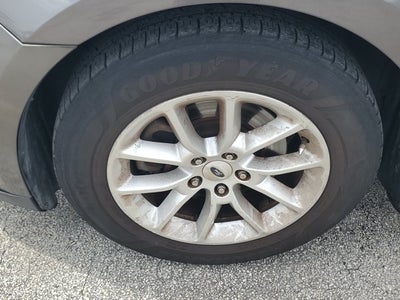 2014 Ford Taurus 4dr Sdn SE FWD