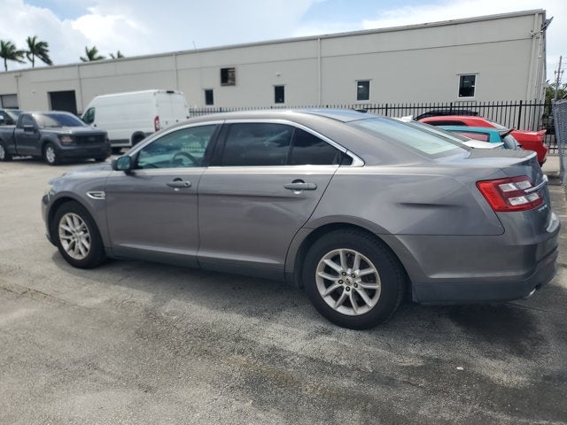 2014 Ford Taurus 4dr Sdn SE FWD