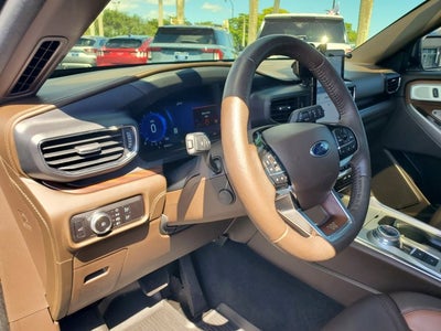 2023 Ford Explorer King Ranch RWD