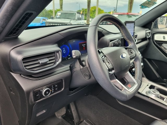 2023 Ford Explorer ST 4WD