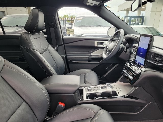 2023 Ford Explorer ST 4WD
