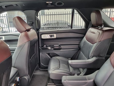 2023 Ford Explorer Platinum 4WD
