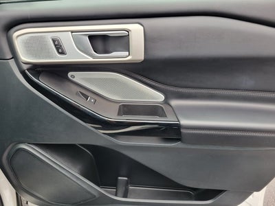 2023 Ford Explorer Platinum 4WD