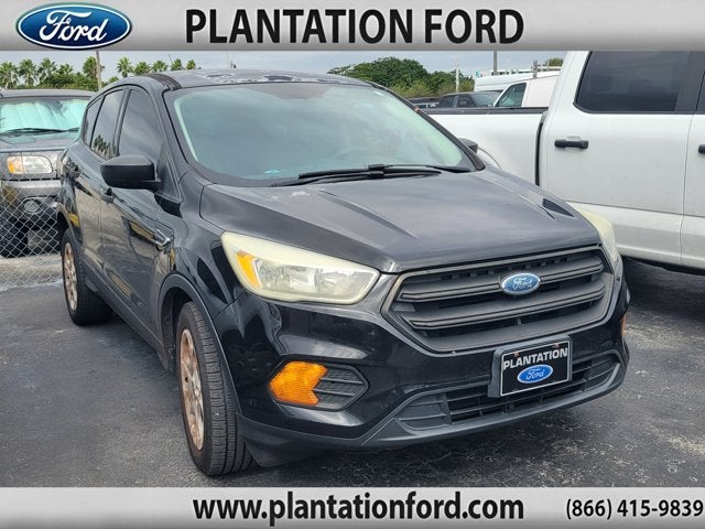 2017 Ford Escape S