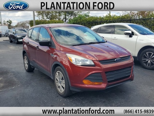 2015 Ford Escape FWD 4dr S
