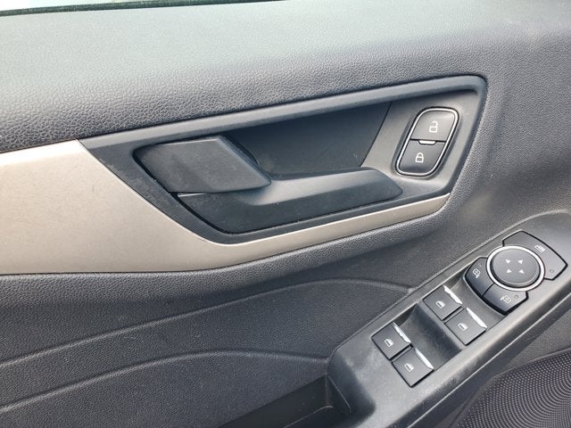 2022 Ford Escape SE FWD