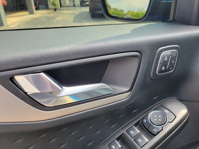 2020 Ford Escape SEL FWD