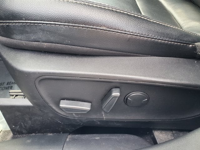 2022 Ford Escape SEL FWD