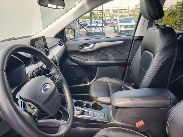 2022 Ford Escape SEL FWD