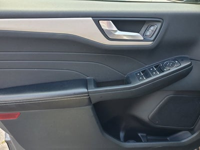 2022 Ford Escape SEL FWD