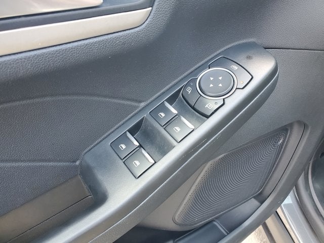 2022 Ford Escape SEL FWD