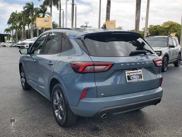 2023 Ford Escape ST-Line FWD