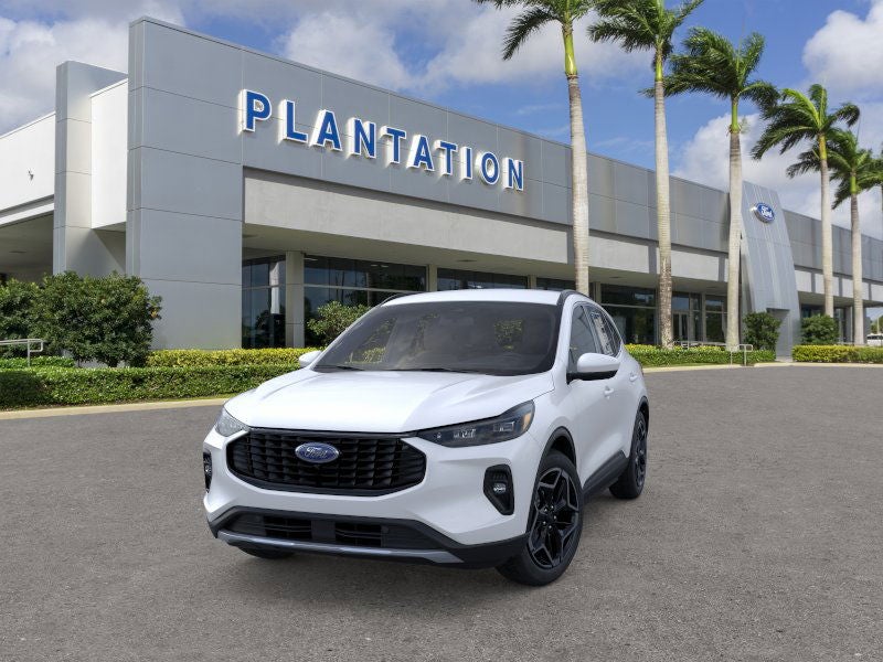 2026 Ford Escape Platinum AWD