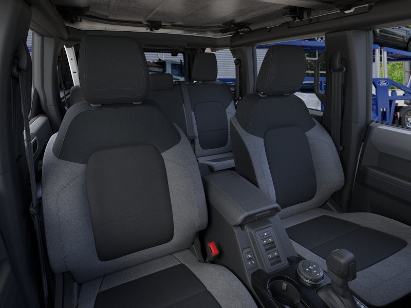 2026 Ford Bronco Base 4 Door 4x4