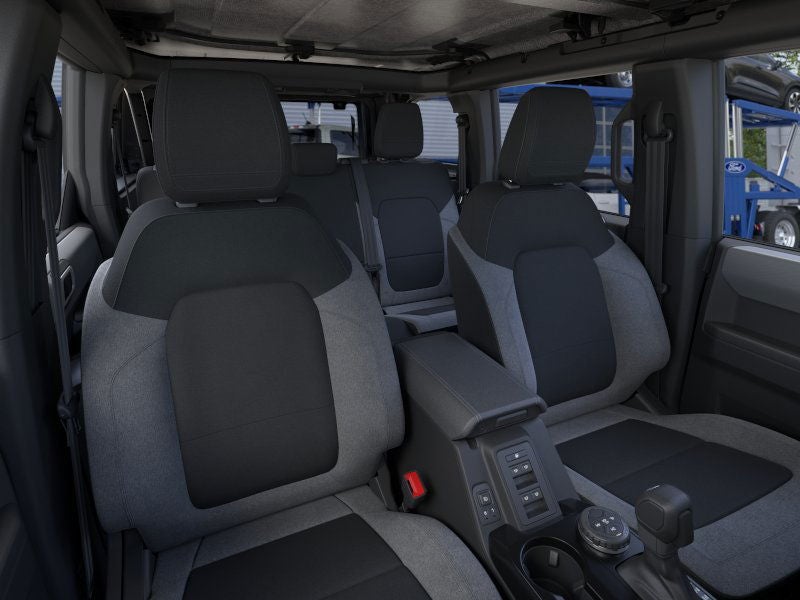 2026 Ford Bronco Base 4 Door 4x4