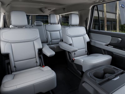 2027 Ford Expedition Max Platinum 4x2