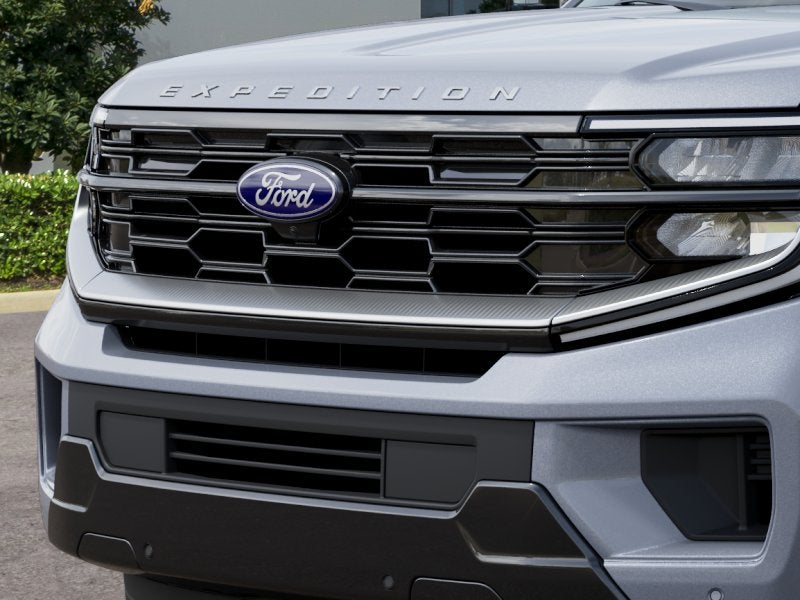 2027 Ford Expedition Max Platinum 4x2