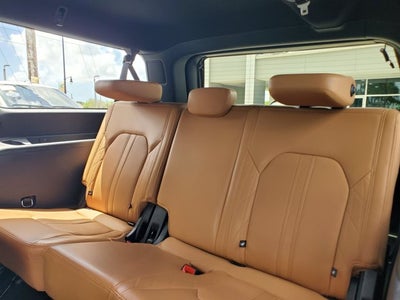 2022 Ford Expedition Max Platinum 4x2