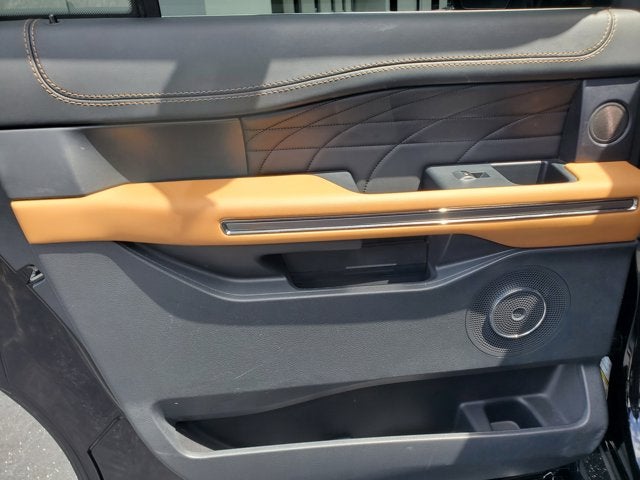 2022 Ford Expedition Max Platinum 4x2