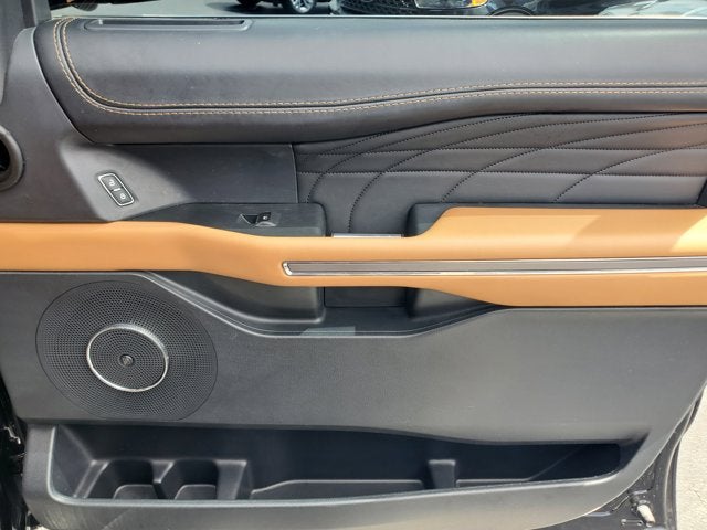 2022 Ford Expedition Max Platinum 4x2