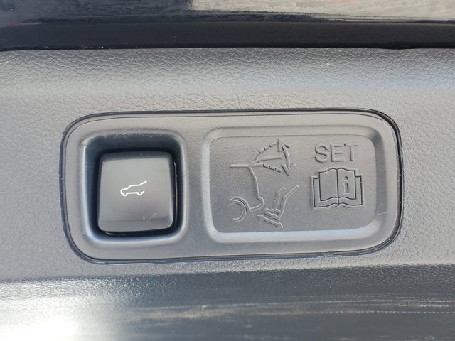 2022 Ford Expedition Max Platinum 4x2