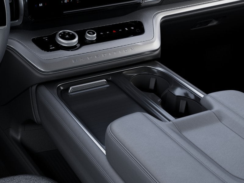 2027 Ford Expedition Active 4x2