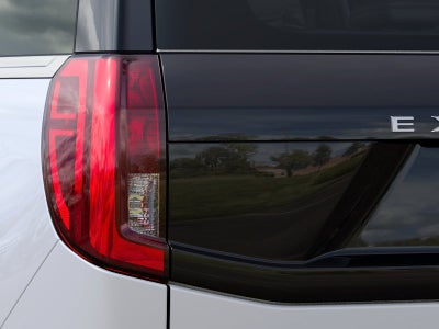 2027 Ford Expedition Active 4x2