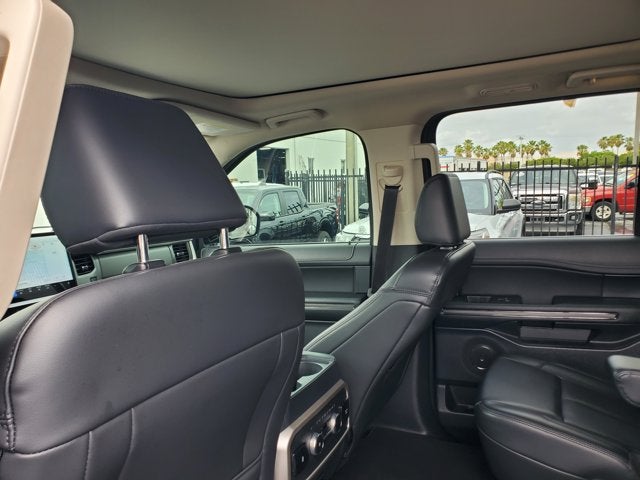 2023 Ford Expedition XLT 4x2