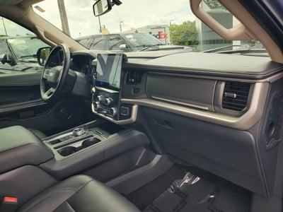 2023 Ford Expedition XLT 4x2