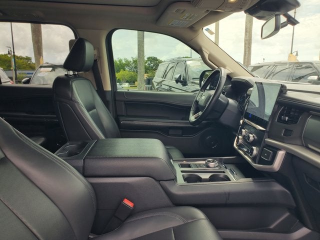 2023 Ford Expedition XLT 4x2