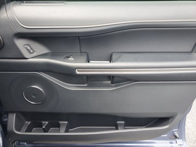 2023 Ford Expedition XLT 4x2
