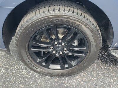 2023 Ford Expedition XLT 4x2