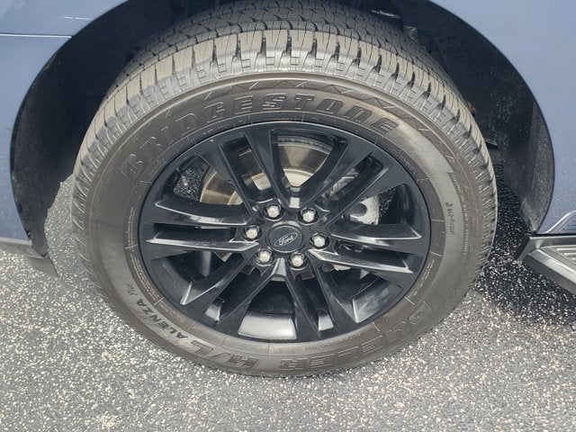 2023 Ford Expedition XLT 4x2