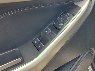 2023 Ford Explorer XLT RWD