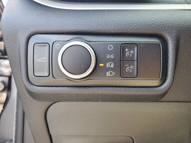 2023 Ford Explorer XLT RWD