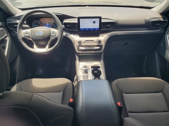 2023 Ford Explorer XLT RWD