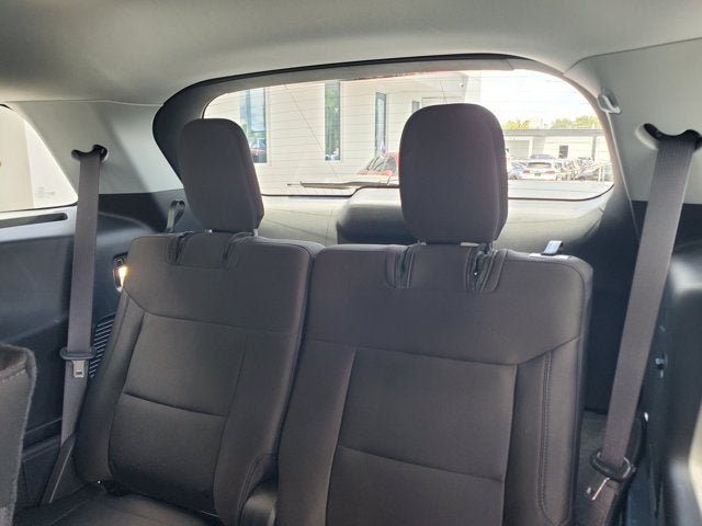 2023 Ford Explorer XLT RWD