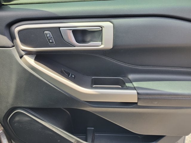 2023 Ford Explorer XLT RWD